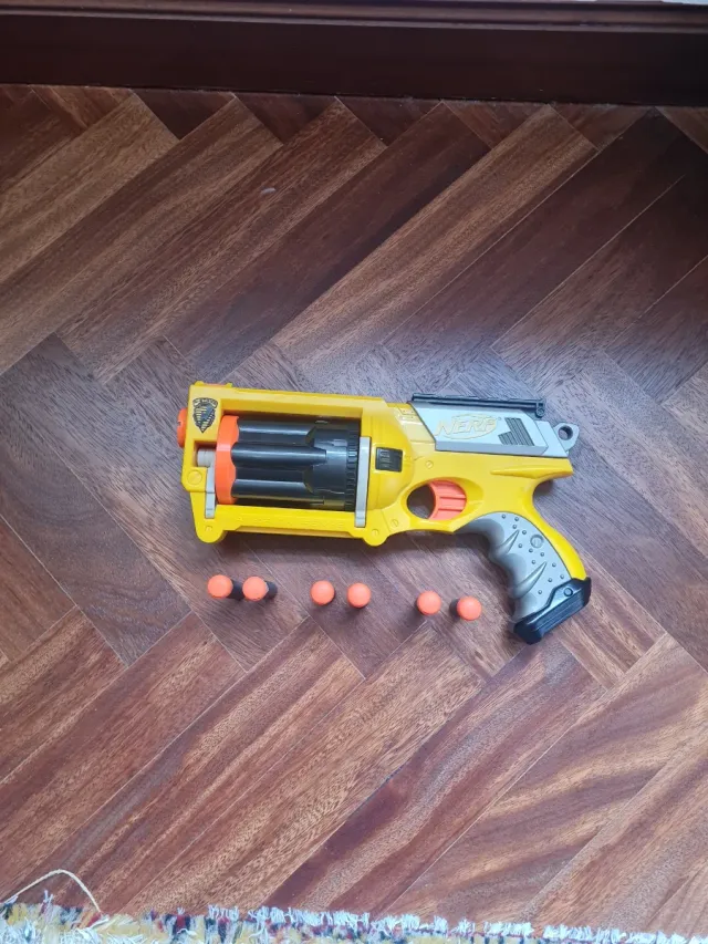 Pistola Nerf