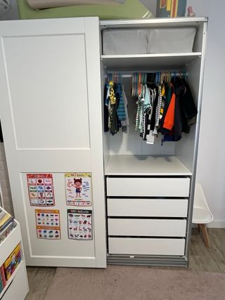 PAX IKEA Armadio bianco con ante scorrevoli