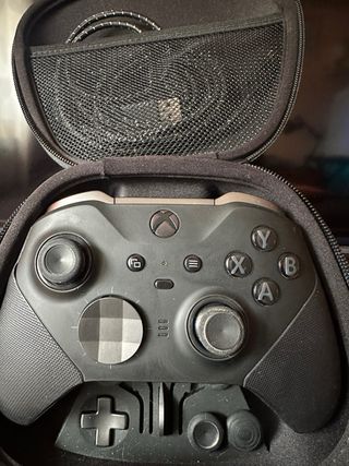 Xbox Elite Series 2 Controller + Estuche