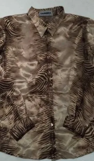 Camisa Raso Animal Print Talla 48