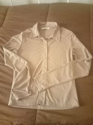 Camisa de punto beige manga larga