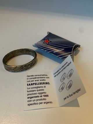 Portatovaglioli pubblicitario Sanpellegrino