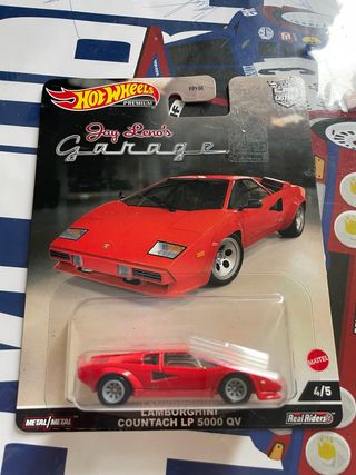 Hot Wheels Lamborghini Countach LP 5000 QV