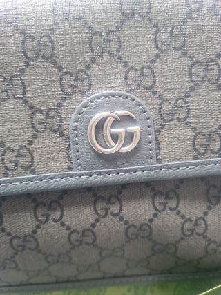 Cartera Gucci Negra y Gris