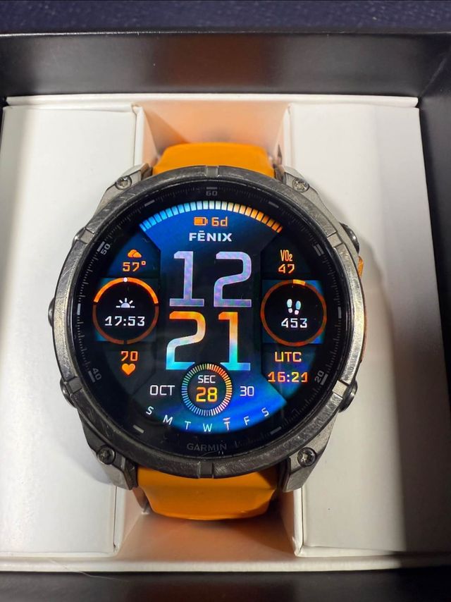Garmin Fenix 8 Sapphire AMOLED 47mm Naranja