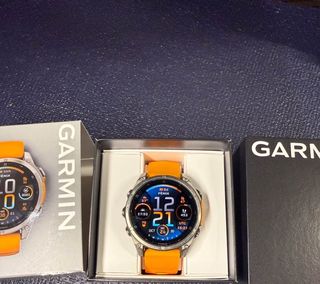 Garmin Fenix 8 Sapphire AMOLED 47mm Naranja