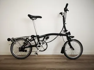 Brompton H6R Negra y Plateada - 6 Velocidades