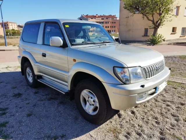 Toyota Land Cruiser 90 1997