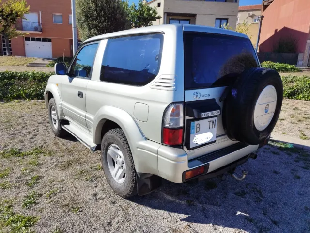 Toyota Land Cruiser 90 1997