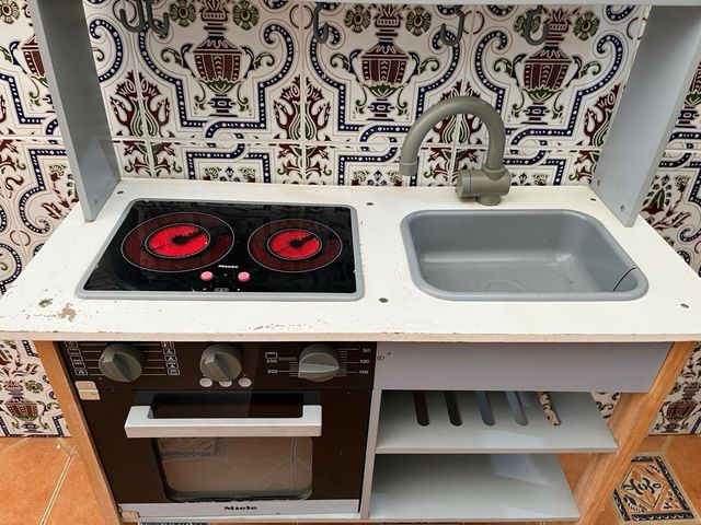 Cocinita de madera Madera