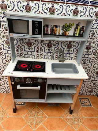 Cocinita de madera Madera