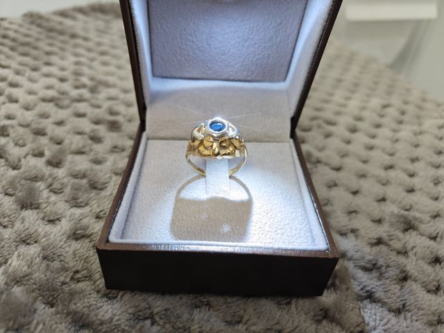 Anello Oro Giallo Zaffiro Blu