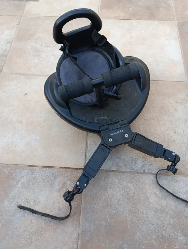 Patinete infantil con asiento