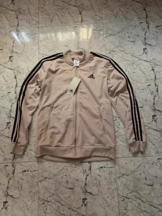 Chándal Adidas beige con Rayas Negras