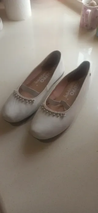 Zapatos comunión niña blancos marfil