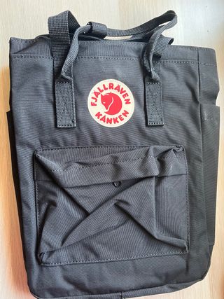 Mochila negra kankenn