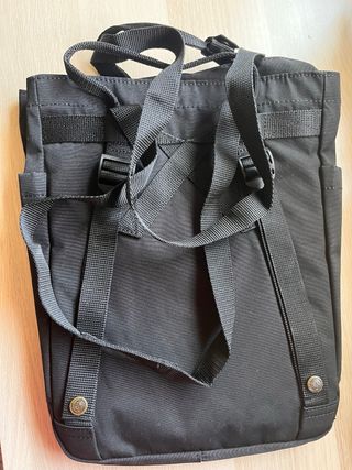 Mochila negra kankenn