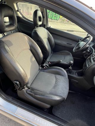 Peugeot 206 gti 2002