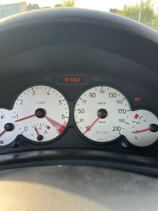 Peugeot 206 gti 2002