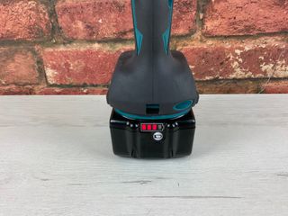 Taladro Combinado LXT Makita DHP486