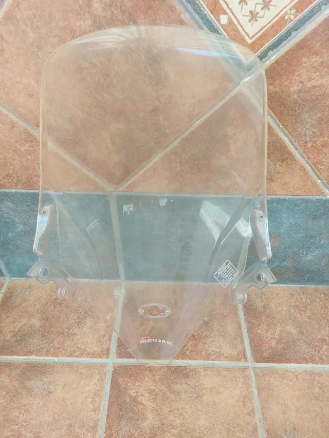 Cúpula kymco superdink 350i