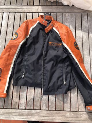 Chaqueta Moto Negra y Naranja
