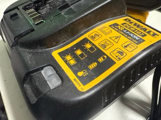 Nivel Láser DeWalt DCLE34031