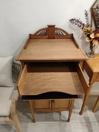 Archiveras antiguas de madera