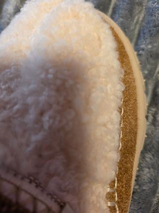 Zuecos UGG Beige Talla 38
