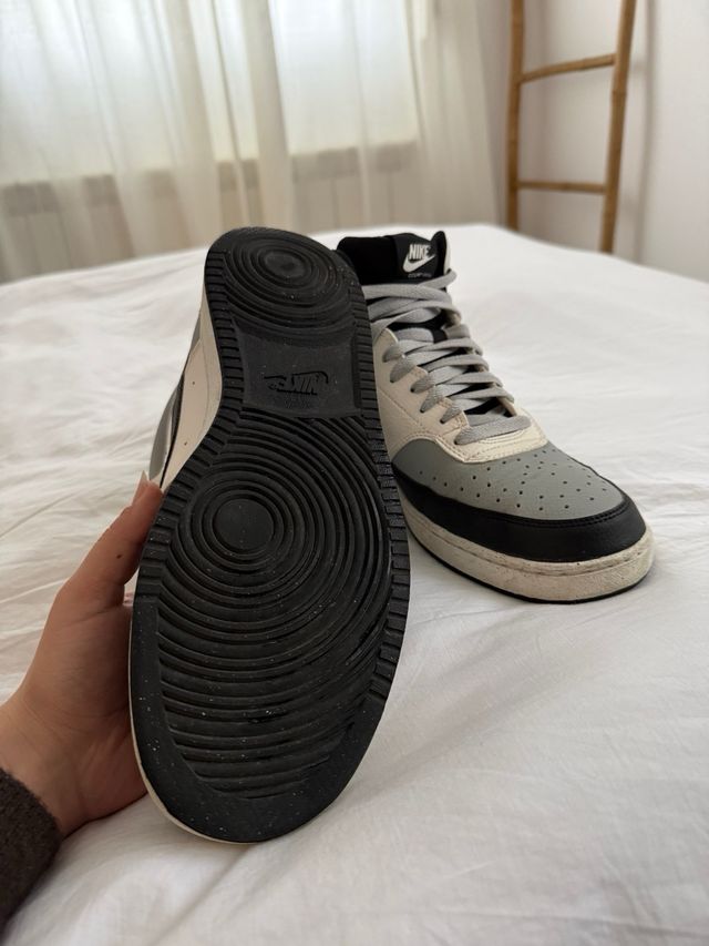 Zapatillas Nike Court Vision Gris/Negro