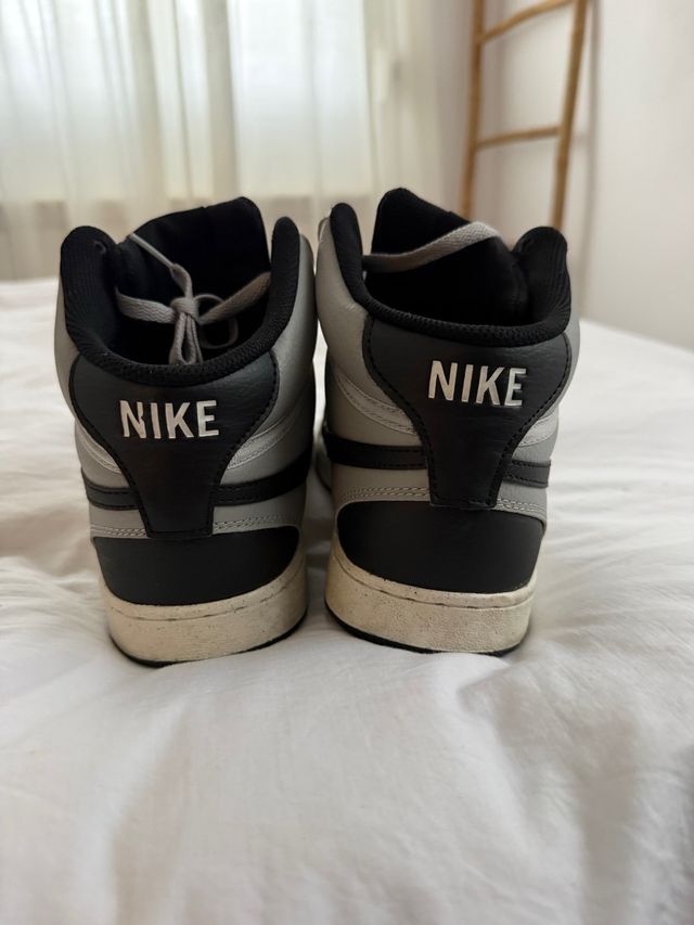 Zapatillas Nike Court Vision Gris/Negro