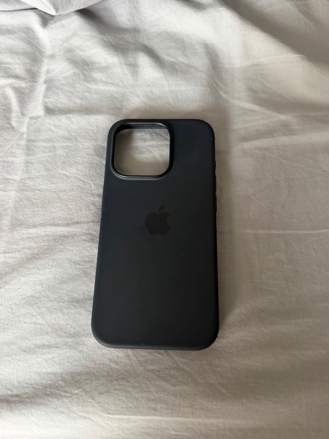 Funda iPhone 15 Pro Negra