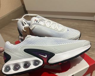 Zapatillas Nike Air Max DN nuevas en caja