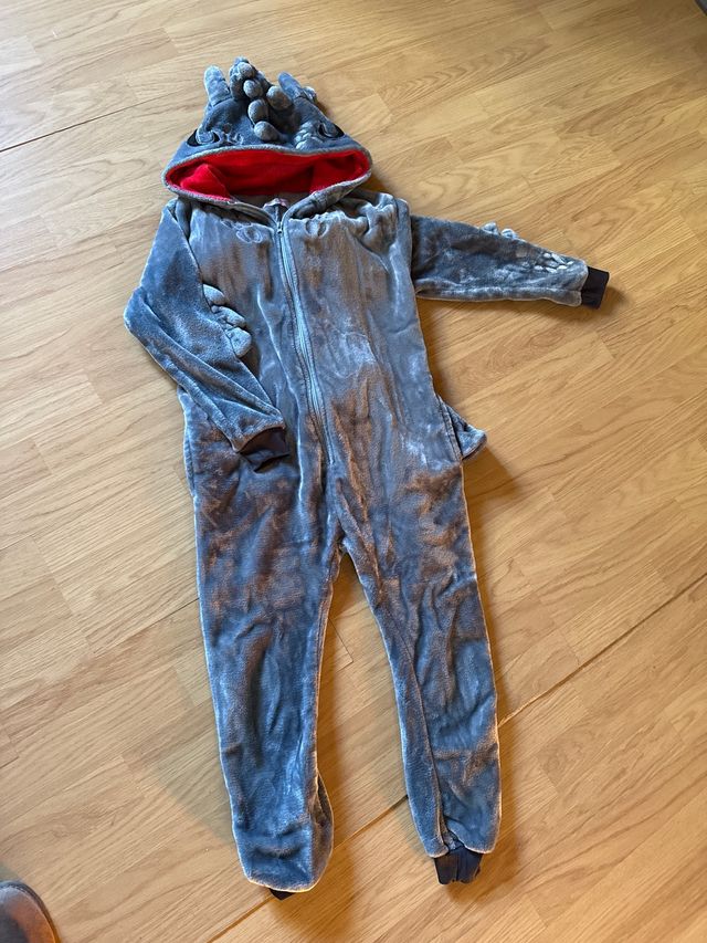 Pijama/disfraz de dinosaurio gris