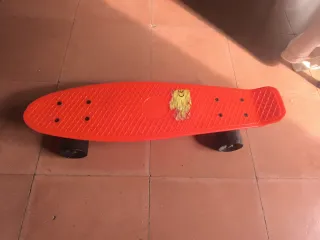 Monopatín tipo Penny Rojo