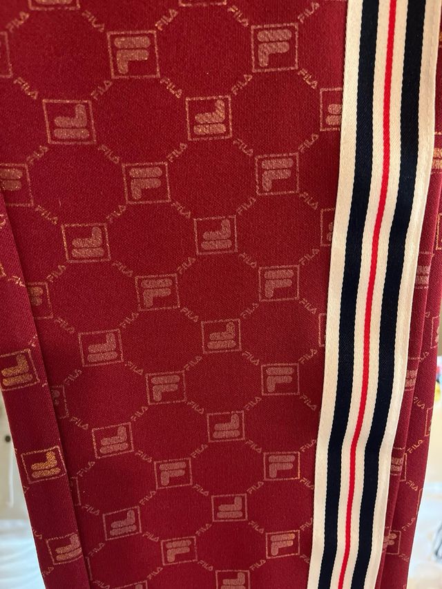 Fato de Treino Fila Vermelho e Dourado