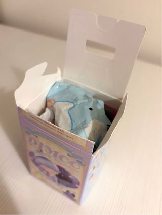 Figurita Dimoo- Bear Guardian (Weaving wonders)