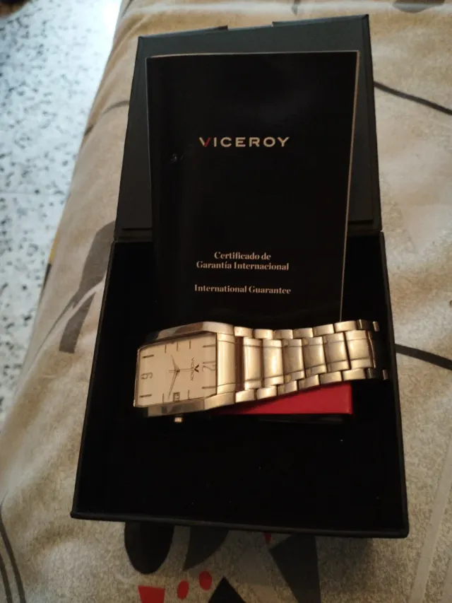Reloj Viceroy Caballero Plata y Blanco s/pila