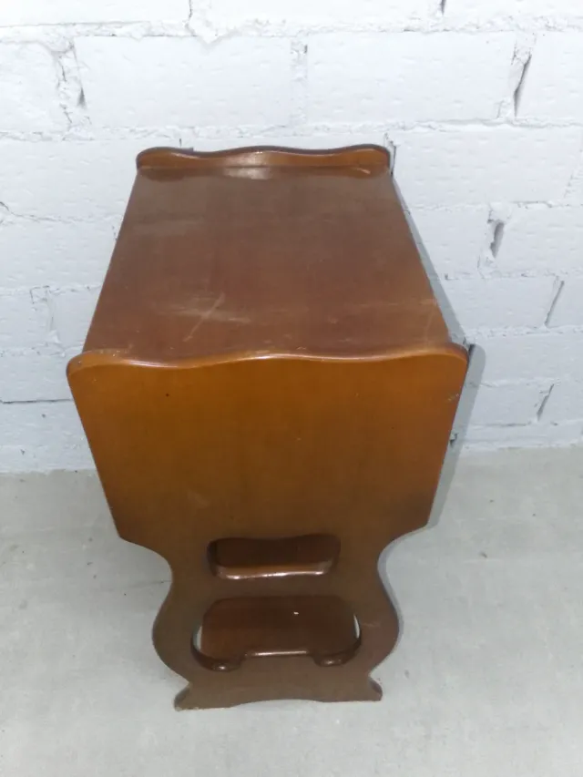 Mueble auxiliar madera