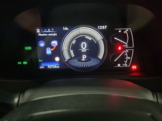 Lexus UX 2.0 250h Premium