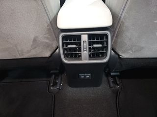 Lexus UX 2.0 250h Premium