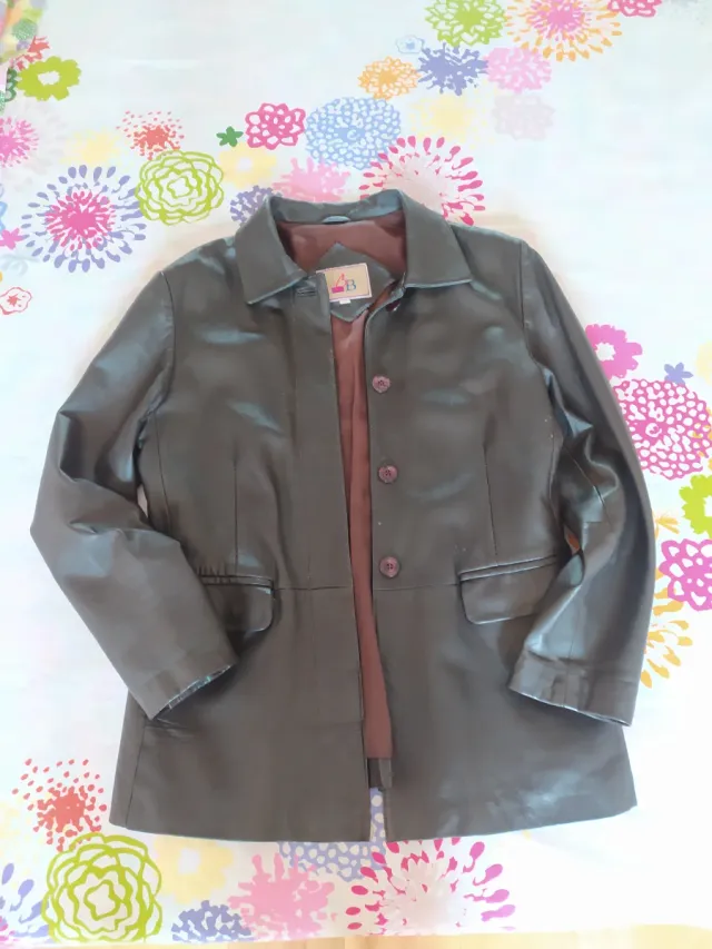 Americana de cuero marrón Mujer