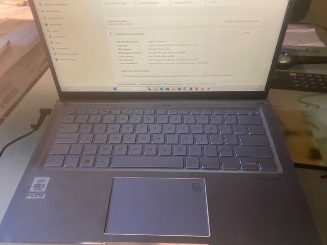 ASUS ZenBook 14 UX431F i5 10ª Gen 8GB RAM