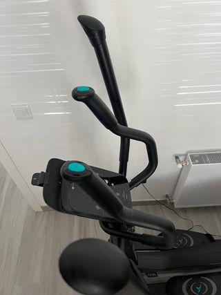 Bicicleta elíptica negra