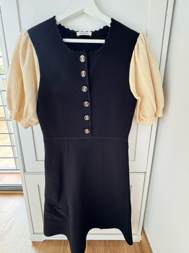 Vestido Sandro Negro y Beige
