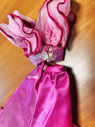 Lotto 2 abiti originali Barbie Mattel anni '80-'90