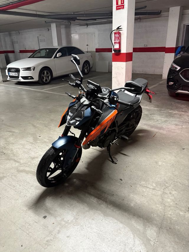 KTM Duke 125