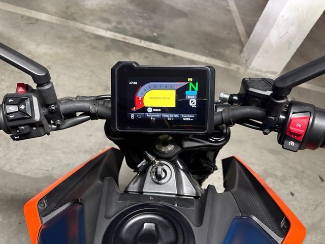 KTM Duke 125