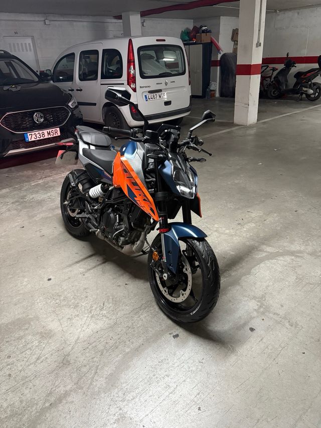 KTM Duke 125
