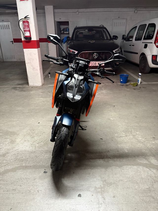 KTM Duke 125